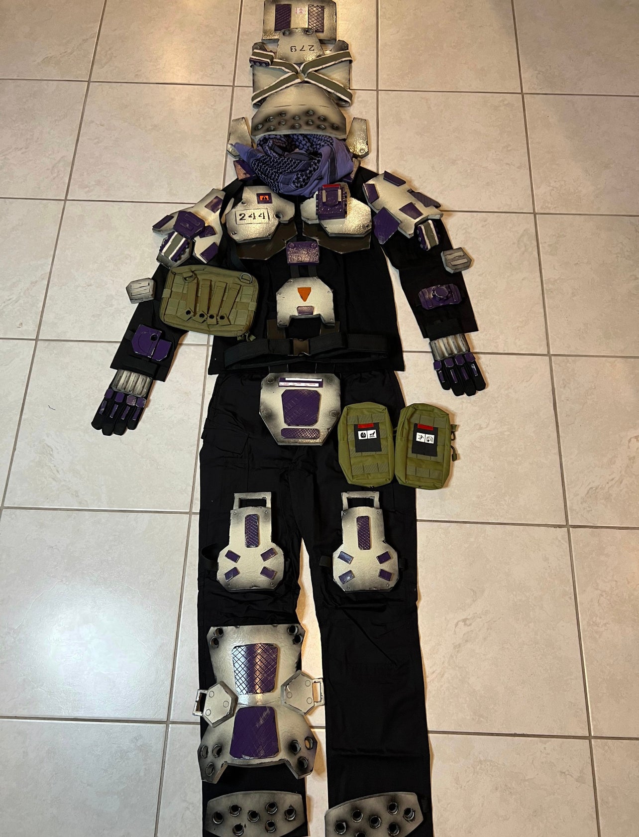 Titanfall Pilot Costume Set