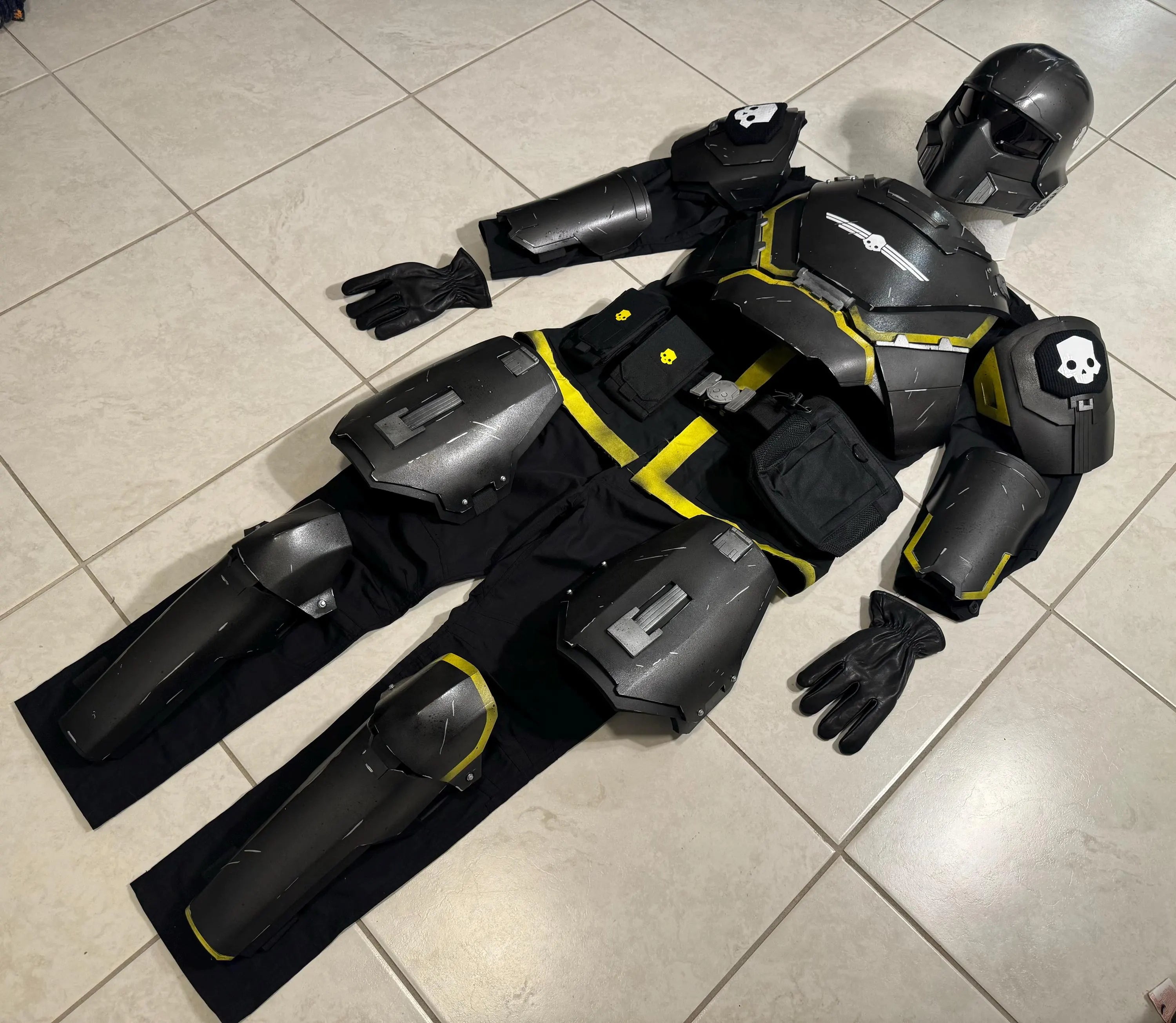 Helldiver’s 2 Costume Armor Set